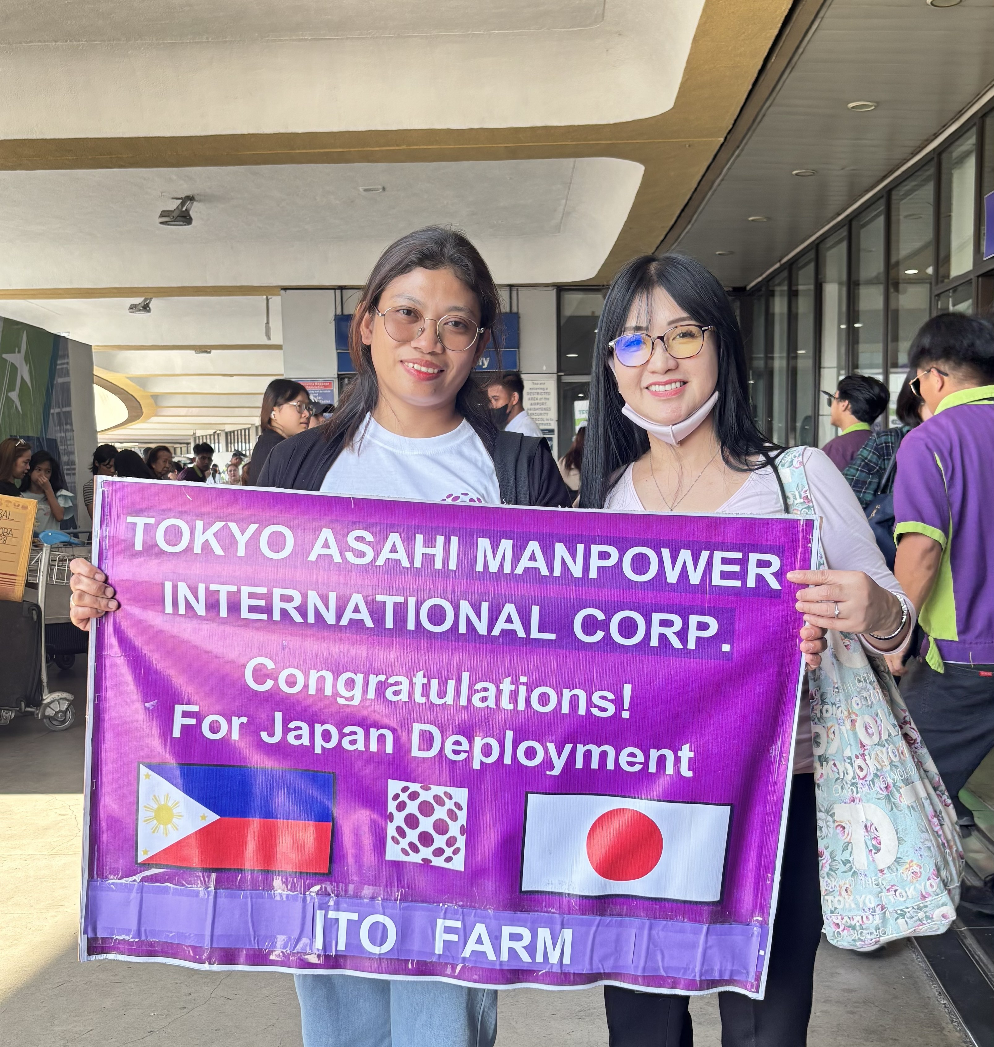 Filipino professionals work abroad